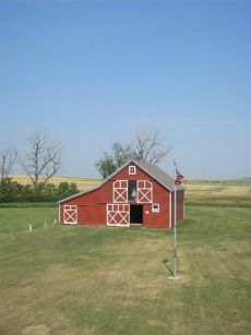 barn where Lawrence Welk practiced
